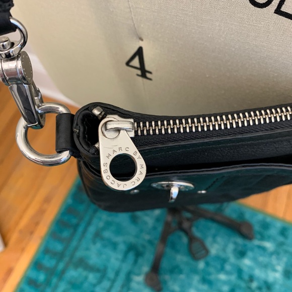 Marc by Marc Jacobs Totally Turnlock Percy Bag - Picture 4 of 8